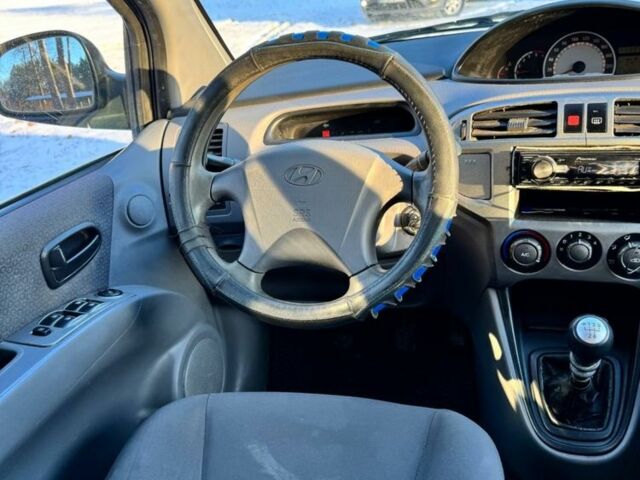 Синий Хендай Матрикс, объемом двигателя 1.5 л и пробегом 3 тыс. км за 3500 $, фото 1 на Automoto.ua