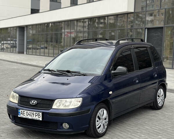 Синій Хендай Матрікс, об'ємом двигуна 1.8 л та пробігом 337 тис. км за 3999 $, фото 1 на Automoto.ua
