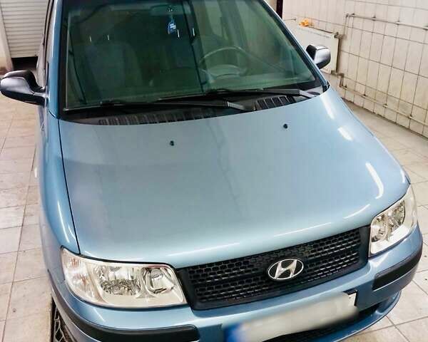 Синий Хендай Матрикс, объемом двигателя 1.6 л и пробегом 235 тыс. км за 4500 $, фото 1 на Automoto.ua
