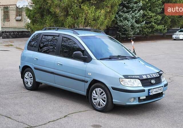 Синий Хендай Матрикс, объемом двигателя 1.5 л и пробегом 170 тыс. км за 5200 $, фото 1 на Automoto.ua