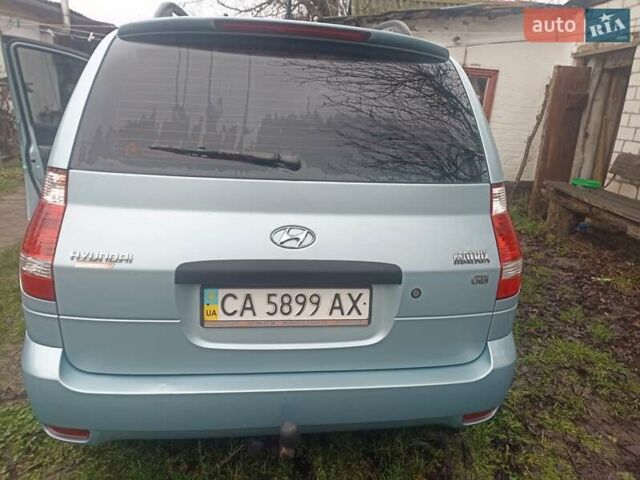 Синій Хендай Матрікс, об'ємом двигуна 1.49 л та пробігом 211 тис. км за 4500 $, фото 1 на Automoto.ua