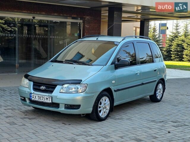 Зелений Хендай Матрікс, об'ємом двигуна 1.6 л та пробігом 240 тис. км за 2999 $, фото 1 на Automoto.ua