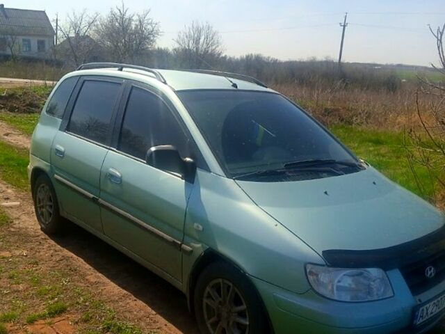 Зелений Хендай Матрікс, об'ємом двигуна 1.6 л та пробігом 270 тис. км за 3200 $, фото 1 на Automoto.ua