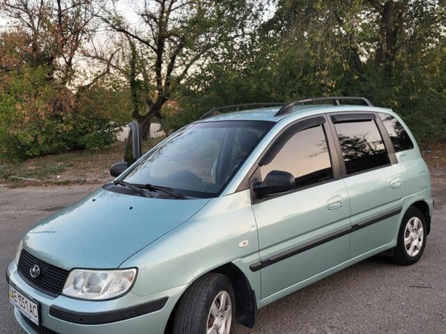 Зелений Хендай Матрікс, об'ємом двигуна 1.8 л та пробігом 137 тис. км за 5704 $, фото 1 на Automoto.ua