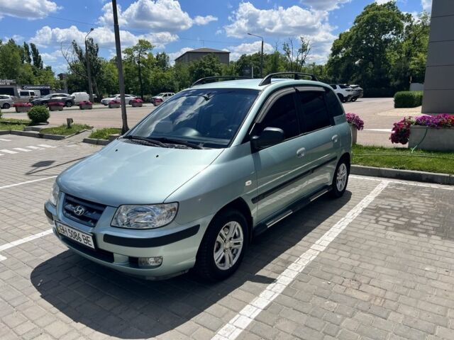 Зеленый Хендай Матрикс, объемом двигателя 1.6 л и пробегом 206 тыс. км за 5000 $, фото 1 на Automoto.ua