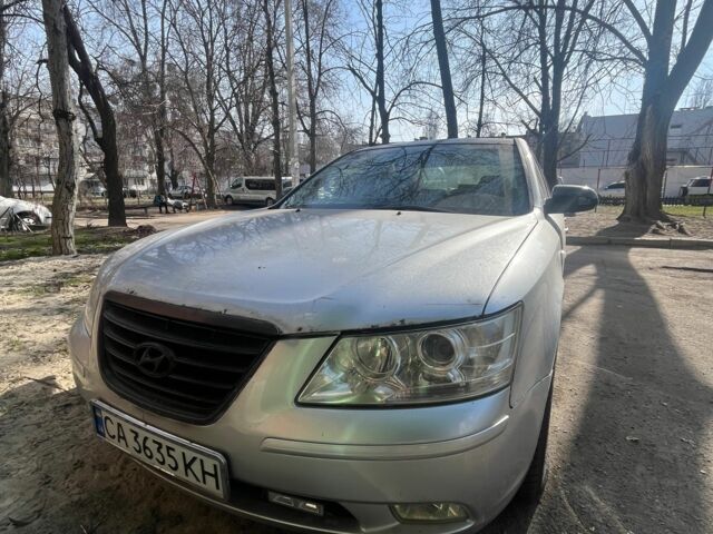 Серый Хендай НФ, объемом двигателя 2 л и пробегом 327 тыс. км за 5800 $, фото 1 на Automoto.ua