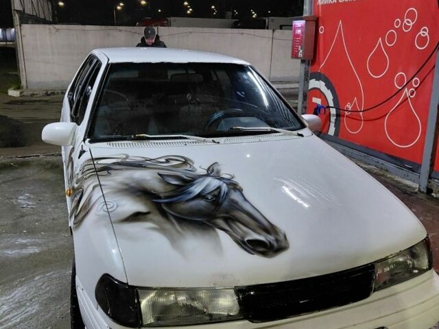 Белый Хендай Пони, объемом двигателя 1.5 л и пробегом 100 тыс. км за 750 $, фото 1 на Automoto.ua