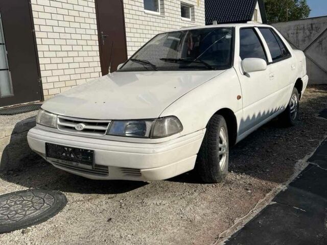 Белый Хендай Пони, объемом двигателя 1.5 л и пробегом 259 тыс. км за 18000 $, фото 1 на Automoto.ua