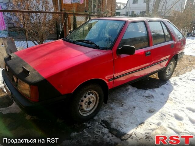 Червоний Хендай Поні, об'ємом двигуна 14 л та пробігом 0 тис. км за 1350 $, фото 1 на Automoto.ua