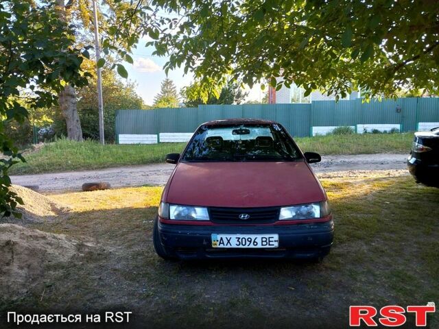 Красный Хендай Пони, объемом двигателя 1.5 л и пробегом 0 тыс. км за 650 $, фото 1 на Automoto.ua