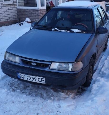 Синий Хендай Пони, объемом двигателя 1.5 л и пробегом 344 тыс. км за 500 $, фото 1 на Automoto.ua