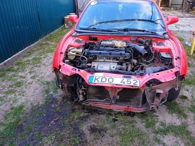 Красный Хендай С-Купе, объемом двигателя 2 л и пробегом 222 тыс. км за 1200 $, фото 1 на Automoto.ua