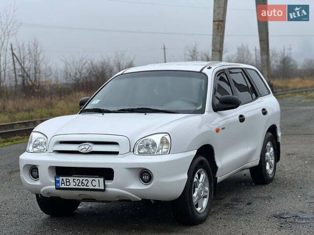 Білий Хендай Санта Фе, об'ємом двигуна 1.99 л та пробігом 280 тис. км за 5700 $, фото 1 на Automoto.ua