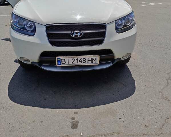 Білий Хендай Санта Фе, об'ємом двигуна 2.2 л та пробігом 247 тис. км за 12500 $, фото 1 на Automoto.ua