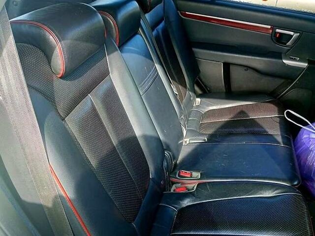 Белый Хендай Санта Фе, объемом двигателя 2.2 л и пробегом 188 тыс. км за 9800 $, фото 1 на Automoto.ua