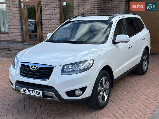 Хендай Санта Фе 2011 у Умани на Automoto.ua Білий Хендай Санта Фе, об'ємом двигуна 2.2 л та пробігом 147 тис. км за 14000 $, фото 1 на Automoto.ua