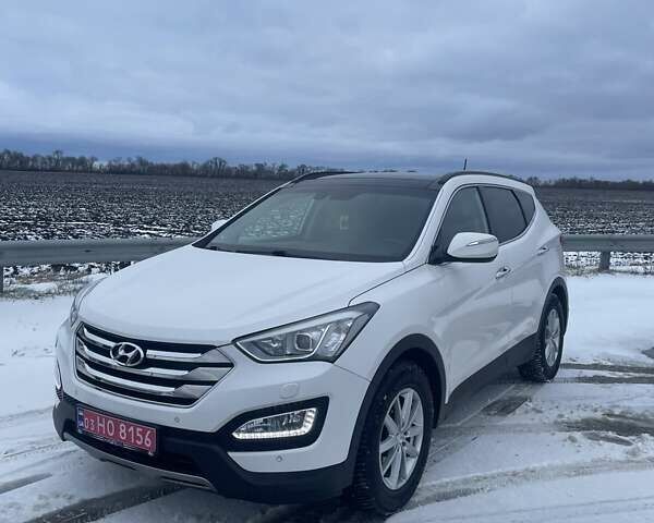 Белый Хендай Санта Фе, объемом двигателя 2.2 л и пробегом 186 тыс. км за 20500 $, фото 1 на Automoto.ua