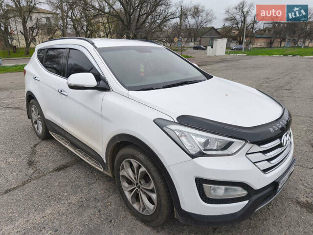 Білий Хендай Санта Фе, об'ємом двигуна 2 л та пробігом 245 тис. км за 16900 $, фото 1 на Automoto.ua