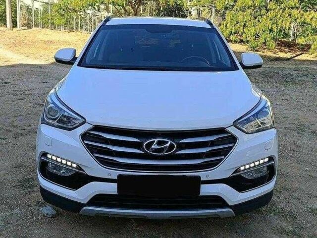 Хендай Санта Фе 2015 у Києві на Automoto.ua Білий Хендай Санта Фе, об'ємом двигуна 2.2 л та пробігом 92 тис. км за 7600 $, фото 1 на Automoto.ua