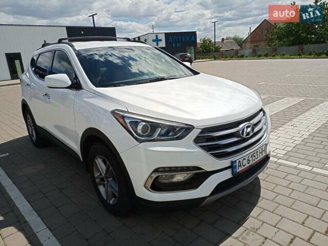 Белый Хендай Санта Фе, объемом двигателя 2.36 л и пробегом 186 тыс. км за 18500 $, фото 1 на Automoto.ua