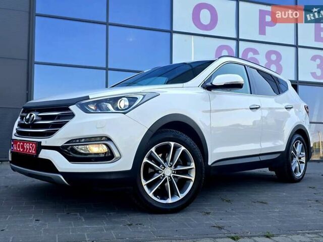 Белый Хендай Санта Фе, объемом двигателя 2.2 л и пробегом 146 тыс. км за 22950 $, фото 1 на Automoto.ua