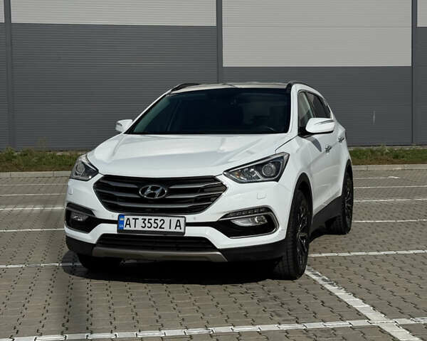 Хендай Санта Фе 2017 в Ивано-Франковске на Automoto.ua Белый Хендай Санта Фе, объемом двигателя 2.36 л и пробегом 73 тыс. км за 11900 $, фото 1 на Automoto.ua