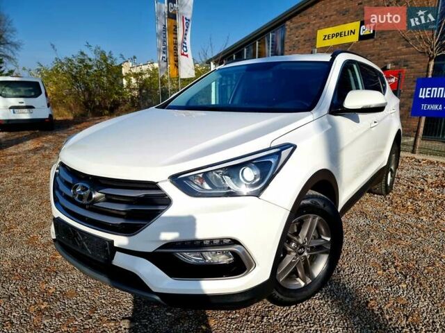 Белый Хендай Санта Фе, объемом двигателя 2.2 л и пробегом 146 тыс. км за 21200 $, фото 1 на Automoto.ua