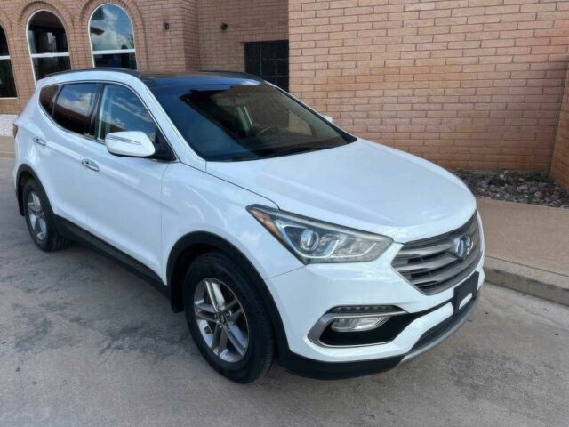 Белый Хендай Санта Фе, объемом двигателя 2.4 л и пробегом 63 тыс. км за 8000 $, фото 1 на Automoto.ua