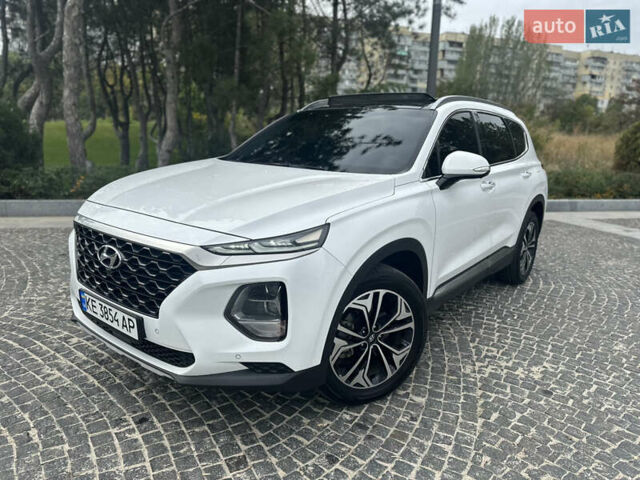 Білий Хендай Санта Фе, об'ємом двигуна 2.2 л та пробігом 45 тис. км за 31500 $, фото 1 на Automoto.ua