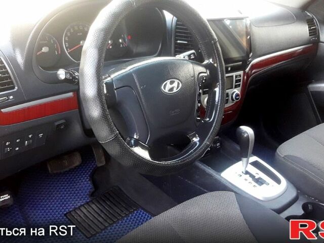 Бежевый Хендай Санта Фе, объемом двигателя 2.7 л и пробегом 279 тыс. км за 8500 $, фото 1 на Automoto.ua