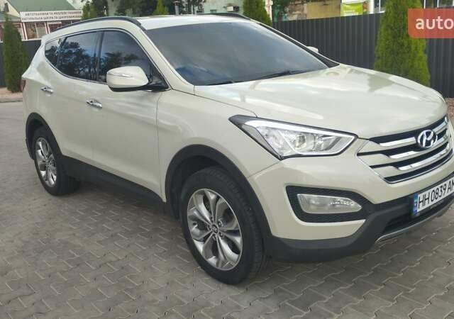 Бежевий Хендай Санта Фе, об'ємом двигуна 2 л та пробігом 175 тис. км за 17800 $, фото 1 на Automoto.ua