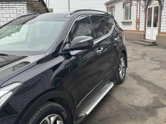 Черный Хендай Санта Фе, объемом двигателя 0 л и пробегом 98 тыс. км за 22000 $, фото 1 на Automoto.ua