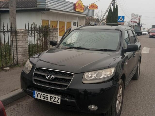 Черный Хендай Санта Фе, объемом двигателя 0 л и пробегом 200 тыс. км за 3200 $, фото 1 на Automoto.ua