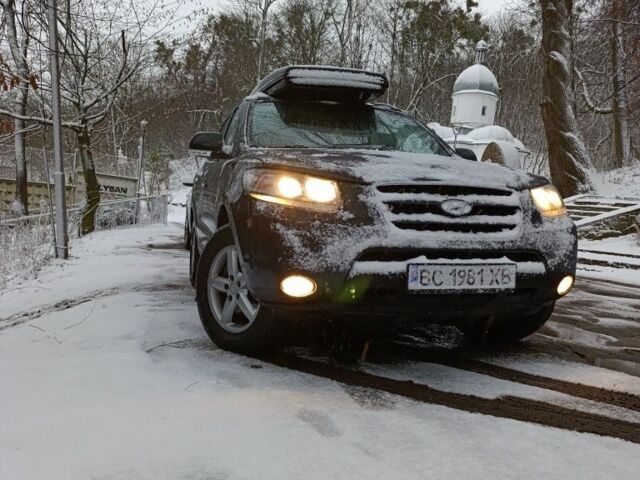 Чорний Хендай Санта Фе, об'ємом двигуна 2.2 л та пробігом 242 тис. км за 10700 $, фото 1 на Automoto.ua