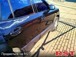 Черный Хендай Санта Фе, объемом двигателя 2 л и пробегом 347 тыс. км за 4300 $, фото 1 на Automoto.ua
