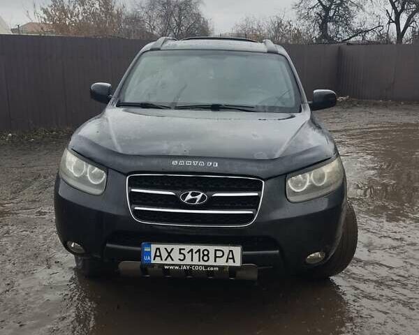 Черный Хендай Санта Фе, объемом двигателя 2.2 л и пробегом 244 тыс. км за 10500 $, фото 1 на Automoto.ua
