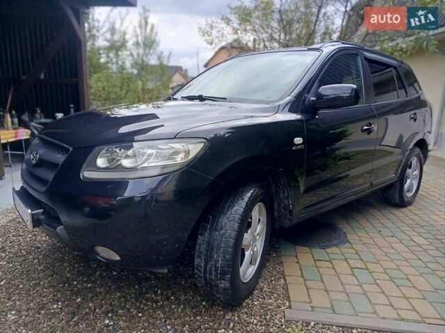 Черный Хендай Санта Фе, объемом двигателя 2.19 л и пробегом 285 тыс. км за 7499 $, фото 1 на Automoto.ua