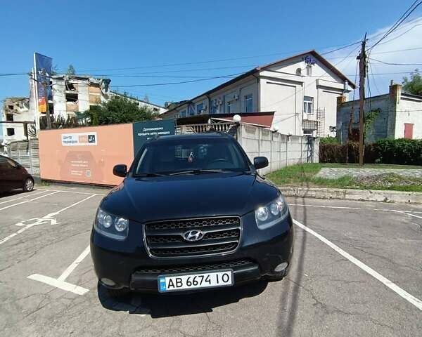 Чорний Хендай Санта Фе, об'ємом двигуна 2.2 л та пробігом 217 тис. км за 8500 $, фото 1 на Automoto.ua