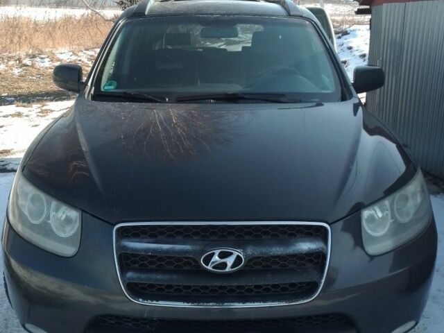 Чорний Хендай Санта Фе, об'ємом двигуна 0 л та пробігом 300 тис. км за 5216 $, фото 1 на Automoto.ua