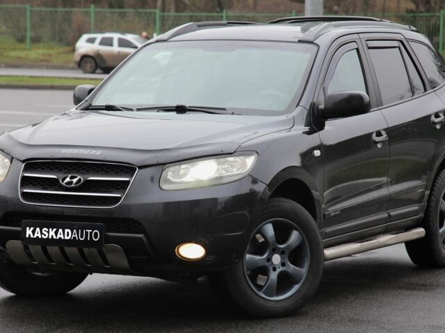 Чорний Хендай Санта Фе, об'ємом двигуна 2.2 л та пробігом 245 тис. км за 10300 $, фото 1 на Automoto.ua