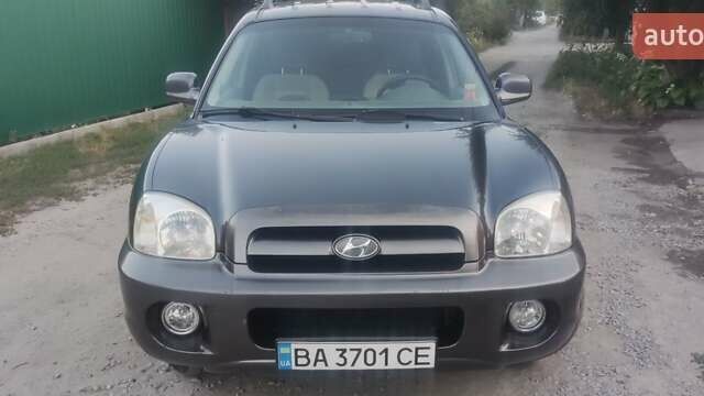 Чорний Хендай Санта Фе, об'ємом двигуна 2 л та пробігом 315 тис. км за 5000 $, фото 1 на Automoto.ua