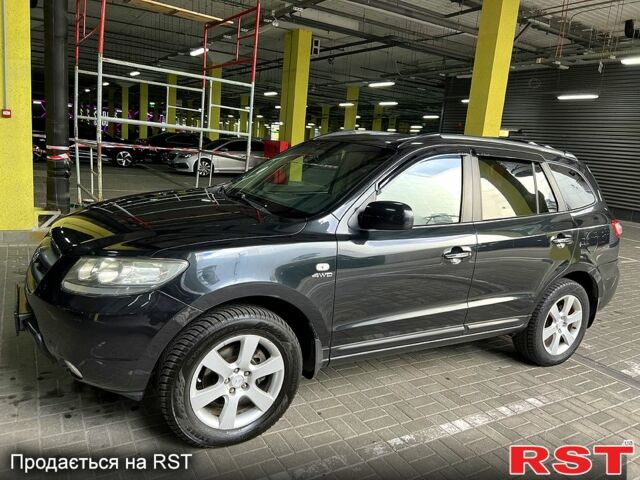 Черный Хендай Санта Фе, объемом двигателя 2.2 л и пробегом 314 тыс. км за 8600 $, фото 1 на Automoto.ua