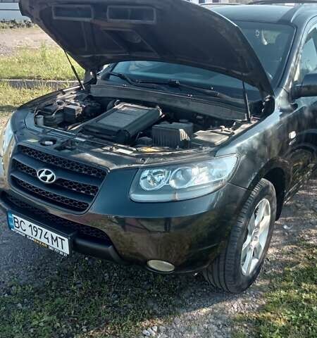 Чорний Хендай Санта Фе, об'ємом двигуна 2.2 л та пробігом 330 тис. км за 9200 $, фото 1 на Automoto.ua