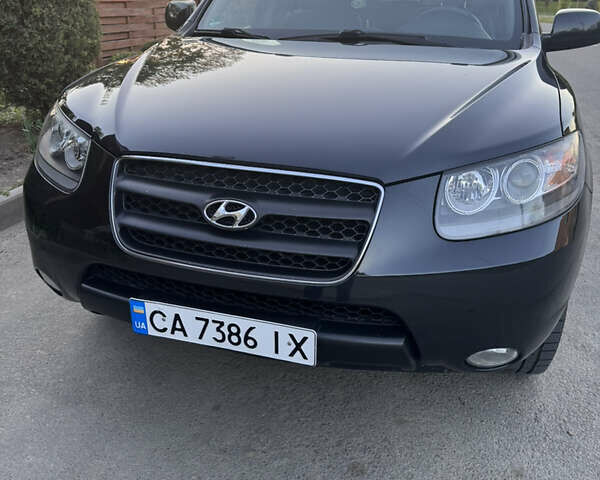 Чорний Хендай Санта Фе, об'ємом двигуна 2.2 л та пробігом 262 тис. км за 9600 $, фото 1 на Automoto.ua
