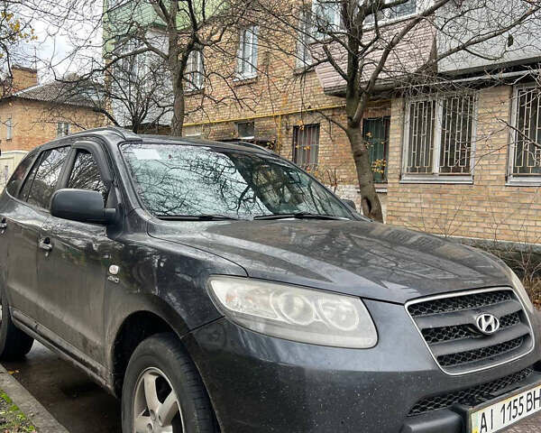 Черный Хендай Санта Фе, объемом двигателя 2.2 л и пробегом 347 тыс. км за 6500 $, фото 1 на Automoto.ua