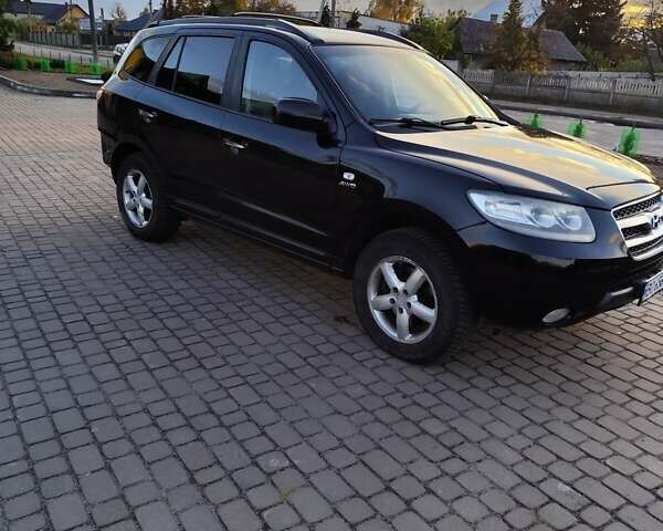 Черный Хендай Санта Фе, объемом двигателя 2.2 л и пробегом 267 тыс. км за 8700 $, фото 1 на Automoto.ua