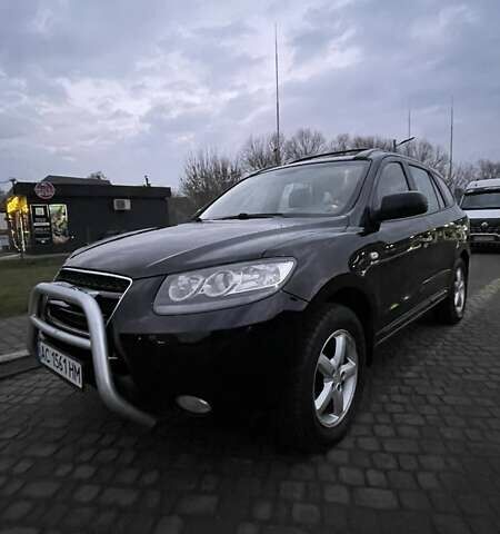 Черный Хендай Санта Фе, объемом двигателя 2.19 л и пробегом 295 тыс. км за 9000 $, фото 1 на Automoto.ua