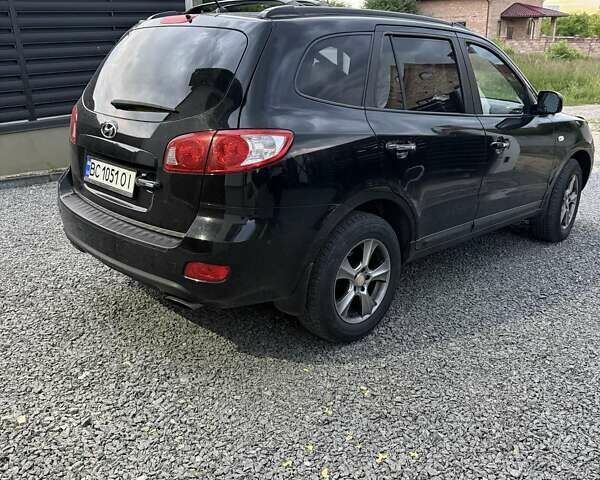 Черный Хендай Санта Фе, объемом двигателя 2.2 л и пробегом 230 тыс. км за 9000 $, фото 1 на Automoto.ua