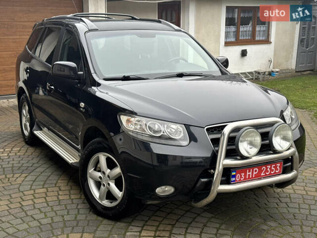 Черный Хендай Санта Фе, объемом двигателя 2.2 л и пробегом 243 тыс. км за 8999 $, фото 1 на Automoto.ua