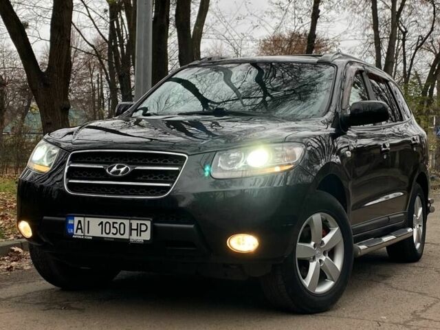 Черный Хендай Санта Фе, объемом двигателя 2.7 л и пробегом 307 тыс. км за 8900 $, фото 1 на Automoto.ua
